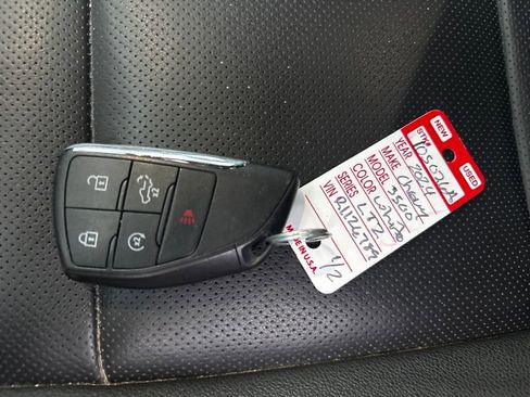 Used 2024 Chevrolet Silverado 3500 LTZ w/ LTZ Plus Package image 34