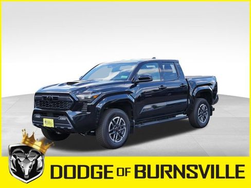 Used 2026 Toyota Tacoma TRD Sport AWD/4WD image 3