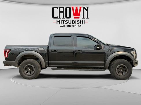 Used 2018 Ford F150 Raptor w/ Equipment Group 802A Luxury AWD/4WD image 2