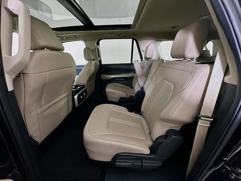 Used 2024 Ford Expedition Max Limited image 29