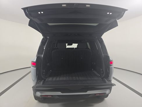 Used 2025 Rivian R1S Adventure AWD/4WD image 15
