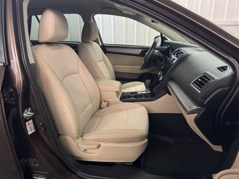 Used 2019 Subaru Outback 2.5i Premium AWD/4WD image 12