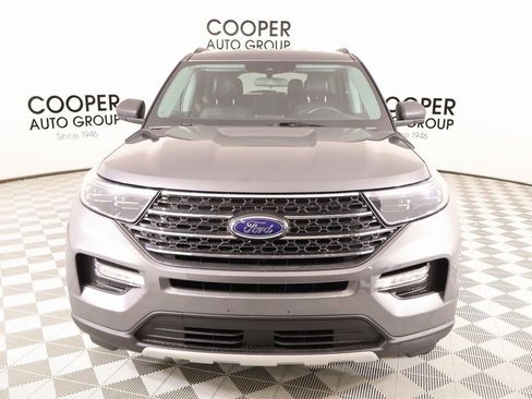 Used 2023 Ford Explorer XLT w/ Equipment Group 202A image 9
