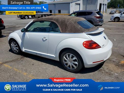 Used 2013 Volkswagen Beetle 2.5 FWD image 3