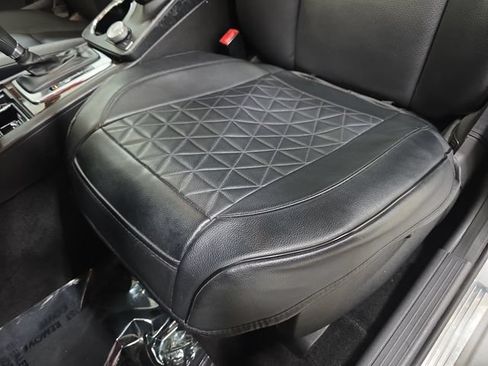 Used 2012 Mercedes-Benz GLK 350 4MATIC image 26