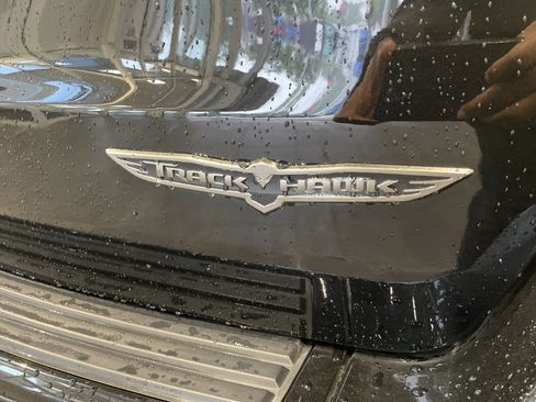 Used 2018 Jeep Grand Cherokee Trackhawk AWD/4WD image 10