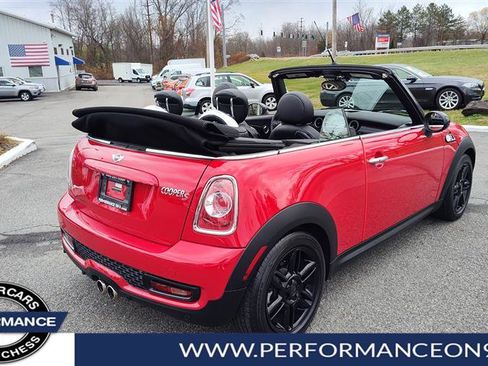 Used 2015 MINI Cooper S image 3