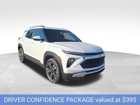 New 2026 Chevrolet TrailBlazer LT w/ Driver Confidence Package image 3
