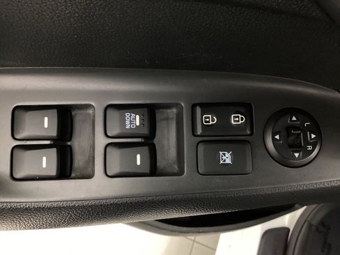 Used 2018 Kia Forte LX w/ LX Rear Camera Package image 36