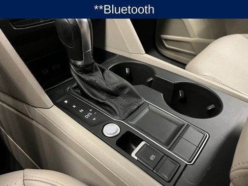 Certified 2019 Volkswagen Atlas SE w/ Panoramic Sunroof Package image 14