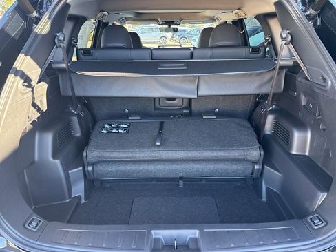 New 2026 Mitsubishi Outlander SEL FWD image 28