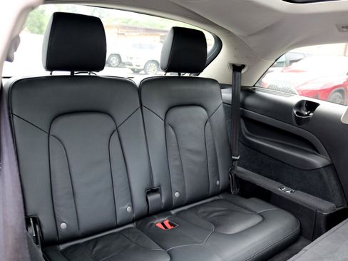 Used 2014 Audi Q7 3.0T Premium image 48