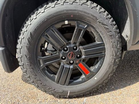 New 2026 Nissan Rogue SV AWD/4WD image 31