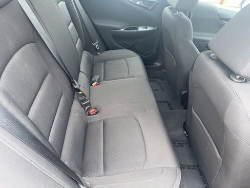 Used 2019 Chevrolet Malibu LS image 12