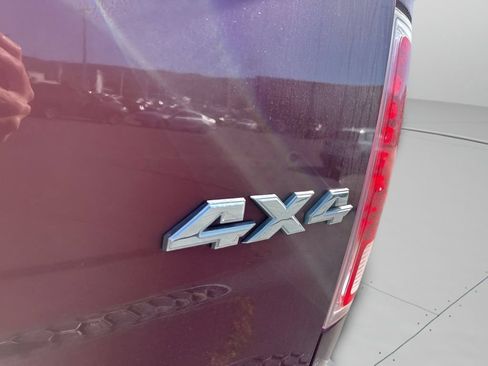 Used 2015 RAM 2500 Laramie AWD/4WD image 8