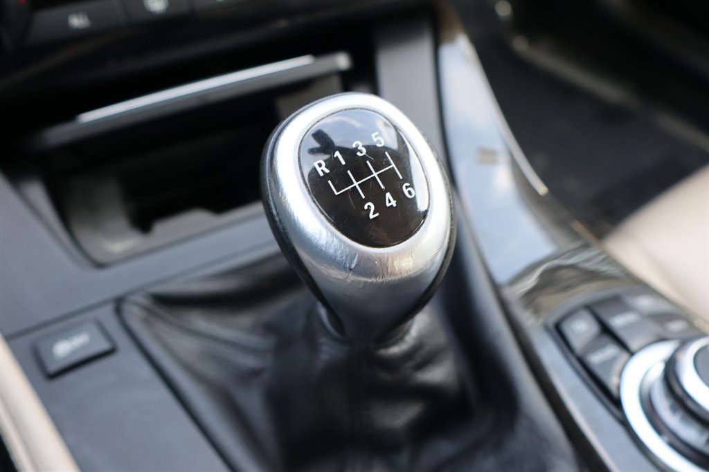 Used 2011 BMW 535i Sedan RWD image 29