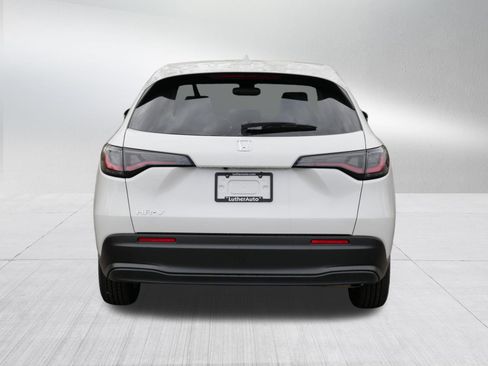 Certified 2026 Honda HR-V LX image 6