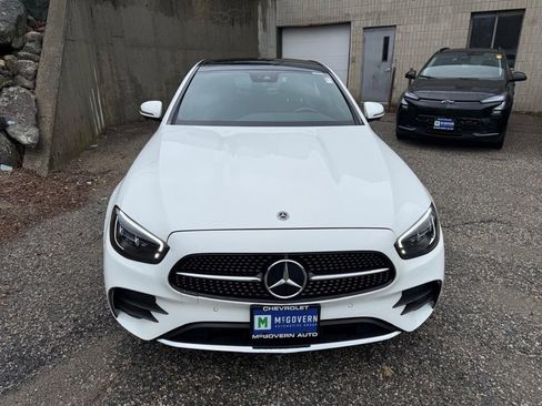 Used 2023 Mercedes-Benz E 350 4MATIC Sedan image 9