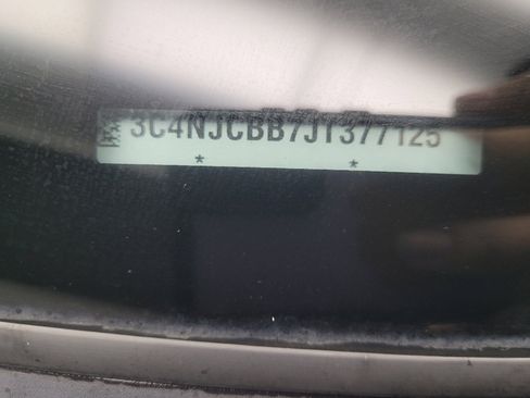 Used 2018 Jeep Compass Latitude w/ Popular Equipment Group image 33