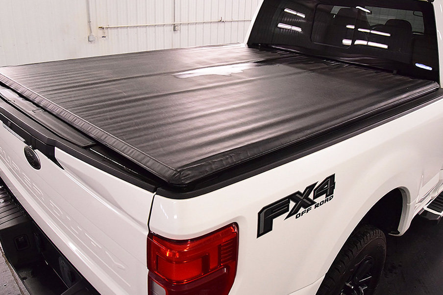 Used 2022 Ford F250 Lariat w/ Black Appearance Pkg AWD/4WD image 8