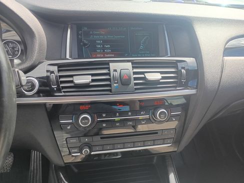 Used 2018 BMW X4 xDrive28i AWD/4WD image 36