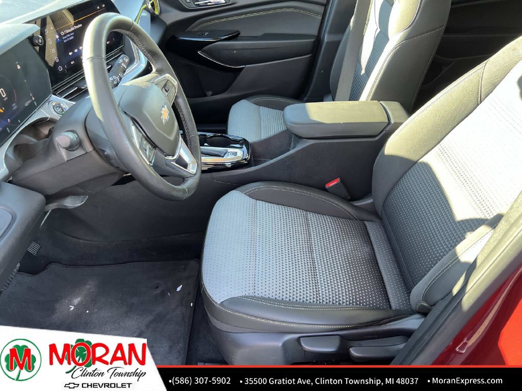 Certified 2024 Chevrolet Trax LT w/ Driver Confidence Package FWD image 17