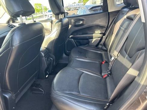 Used 2019 Jeep Compass Limited AWD/4WD image 11