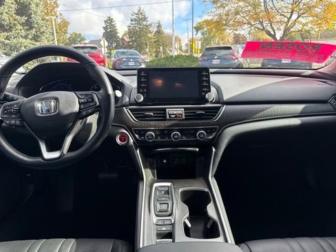 Used 2022 Honda Accord Touring image 24