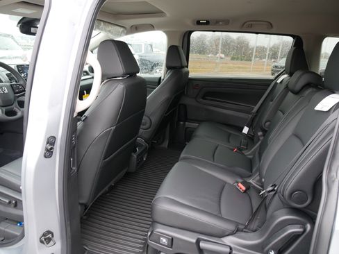 New 2026 Honda Odyssey EX-L image 16