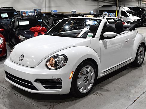 Used 2017 Volkswagen Beetle 1.8T SEL image 17