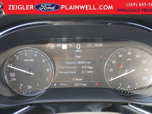 Used 2023 Buick Envision Avenir image 33