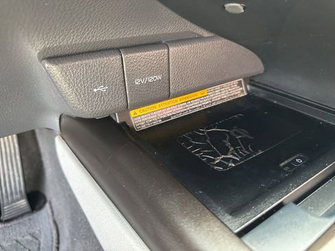 Used 2021 Toyota Camry XSE image 37