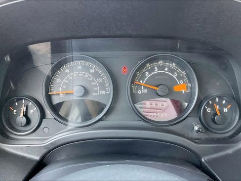 Used 2016 Jeep Patriot Sport FWD image 12