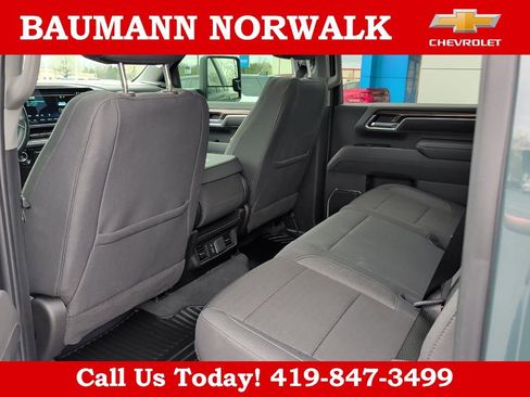 Used 2025 Chevrolet Silverado 2500 LT w/ Texas Edition image 23