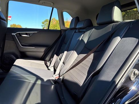 New 2025 Toyota RAV4 Limited image 9