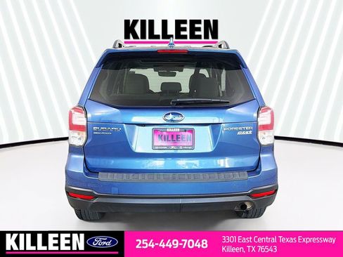 Used 2017 Subaru Forester 2.5i Premium AWD/4WD image 7