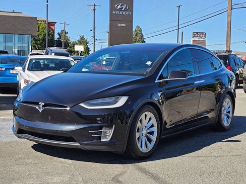 Used 2017 Tesla Model X 100D image 3