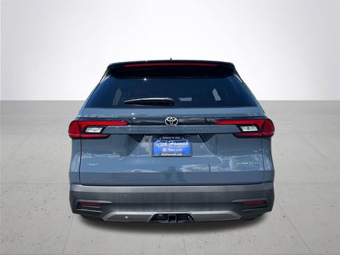 New 2026 Toyota Grand Highlander AWD image 8