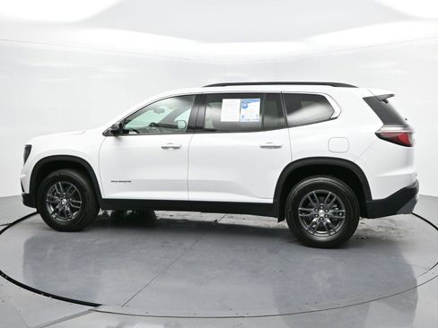 Used 2025 GMC Acadia Elevation image 4