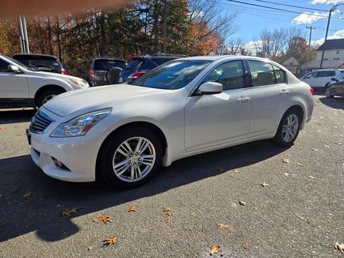 Used 2013 INFINITI G37 x Sedan w/ Premium Pkg image 41