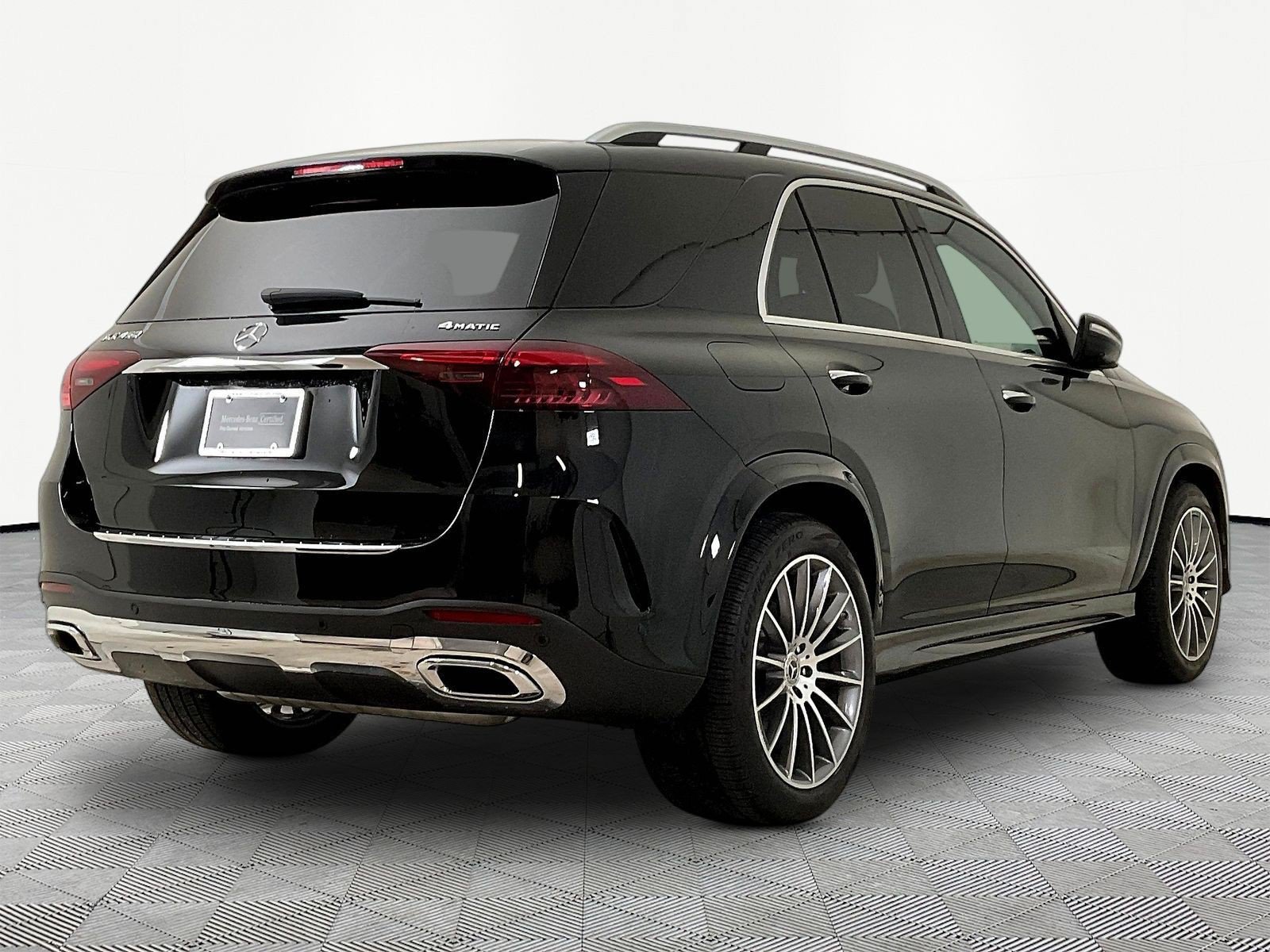 Certified 2025 Mercedes-Benz GLE 450 4MATIC image 6