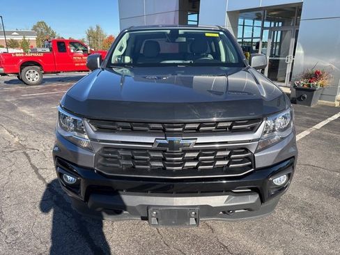 Used 2022 Chevrolet Colorado W/T w/ Custom Special Edition image 8