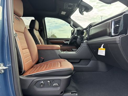 New 2026 GMC Sierra 2500 Denali Ultimate image 31