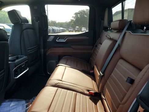 New 2026 GMC Sierra 1500 Denali Ultimate AWD/4WD image 12