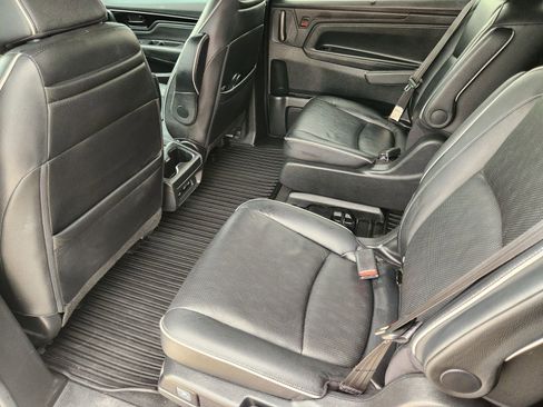 Used 2023 Honda Odyssey Elite image 33