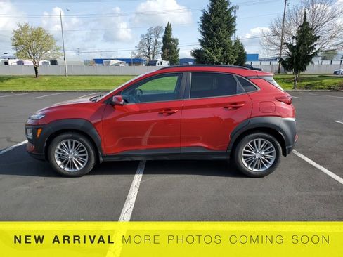 Used 2018 Hyundai Kona SEL w/ SEL Tech Package 02 image 8