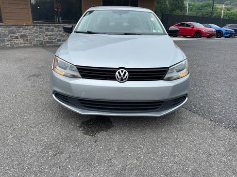 Used 2013 Volkswagen Jetta S FWD image 12