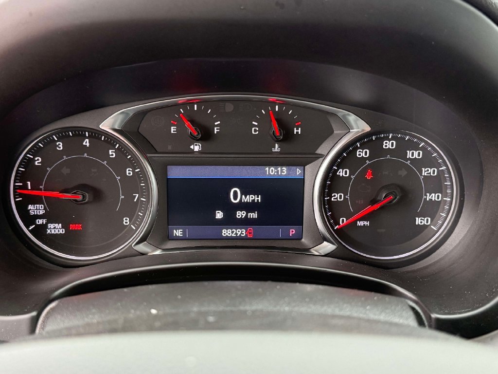 Used 2023 GMC Terrain SLT AWD/4WD image 17