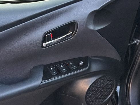 Used 2018 Toyota Prius Two image 13