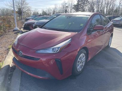 Used 2020 Toyota Prius LE